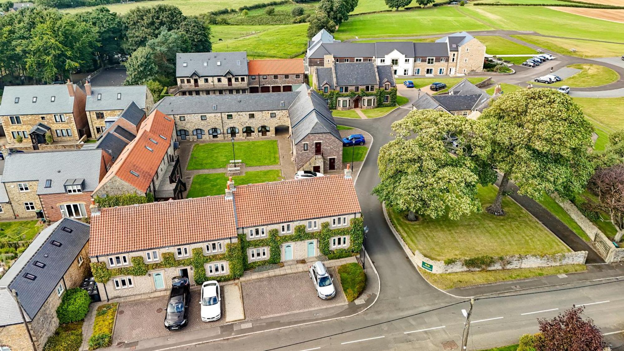 Plawsworth Hall Serviced Cottages And Apartments Durham Exteriör bild