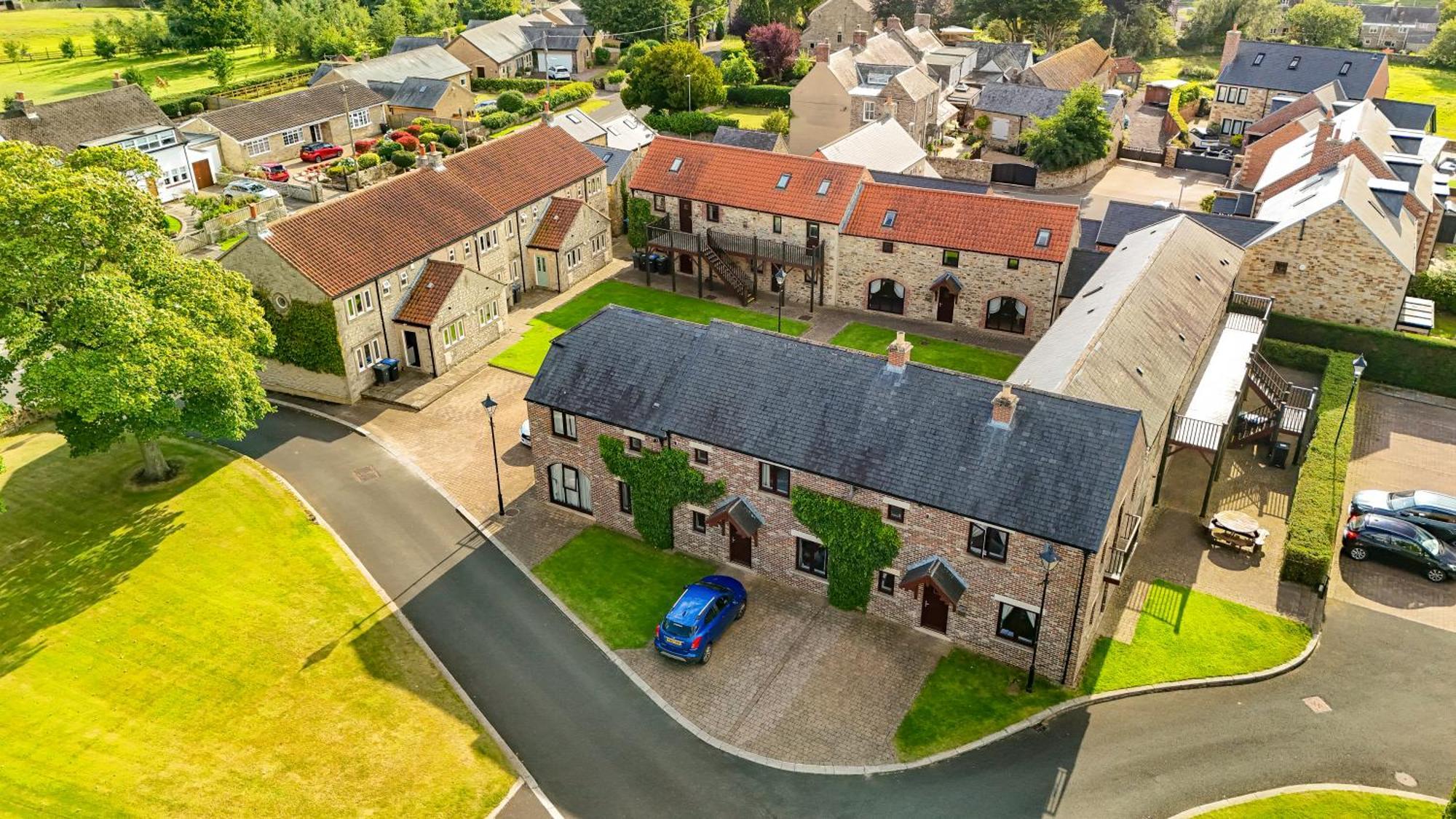Plawsworth Hall Serviced Cottages And Apartments Durham Exteriör bild